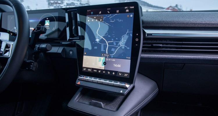 Några av de mest uppskattade funktionerna i nya Renault Megane E-Tech är Googles infotainmentsystem, och att motorbromsen går att ställa in i fyra steg.