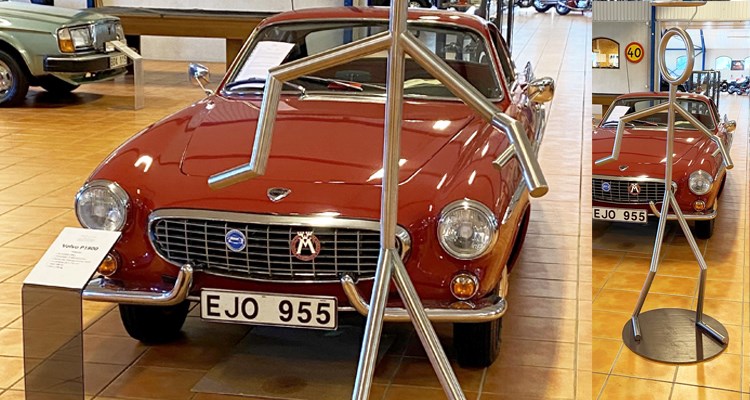 3 juni 2023:  Studiebesök på Jännaholms Bilmuseum med en modell av Helgonets Volvo P1800.
