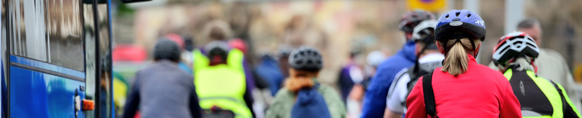 Banner cykelhjälmar