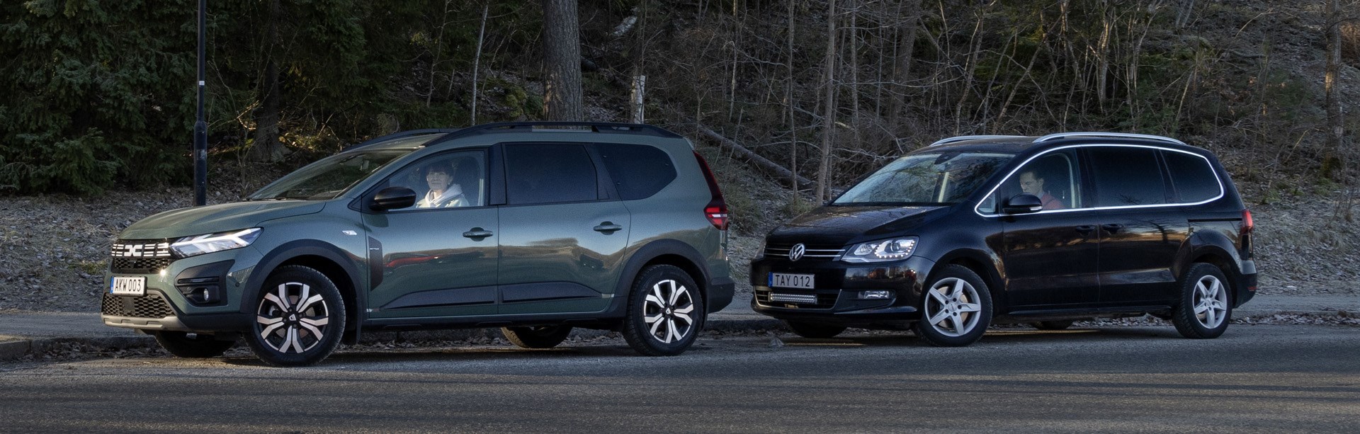 Tidningen Motor testar Dacia Jogger Hybrid 140 Extreme och Volkswagen Sharan 2,0 TDI DSG