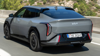 M Sverige Testar KIA EV 4 Hatchback Long Range