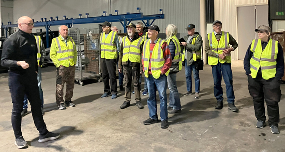 18 noveber 2025: Heldagen började med besök hos Walters bildelar i Skogstorp.