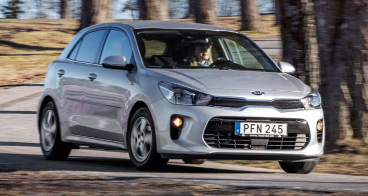 Köpa Begagnad Kia Rio Med Nybilsgaranti Front Foto James Holm